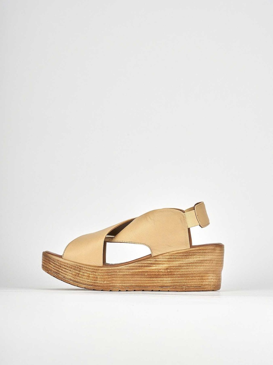 Donna Barca | Zeppa Tacco 6 Cm In Pelle Beige