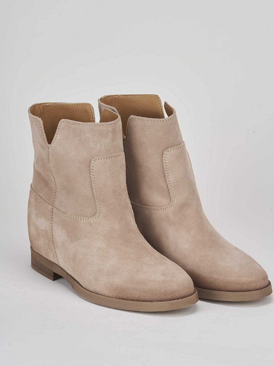 Donna Barca | Stivaletti Tacco Basso Tacco 2 Cm In Camoscio Beige