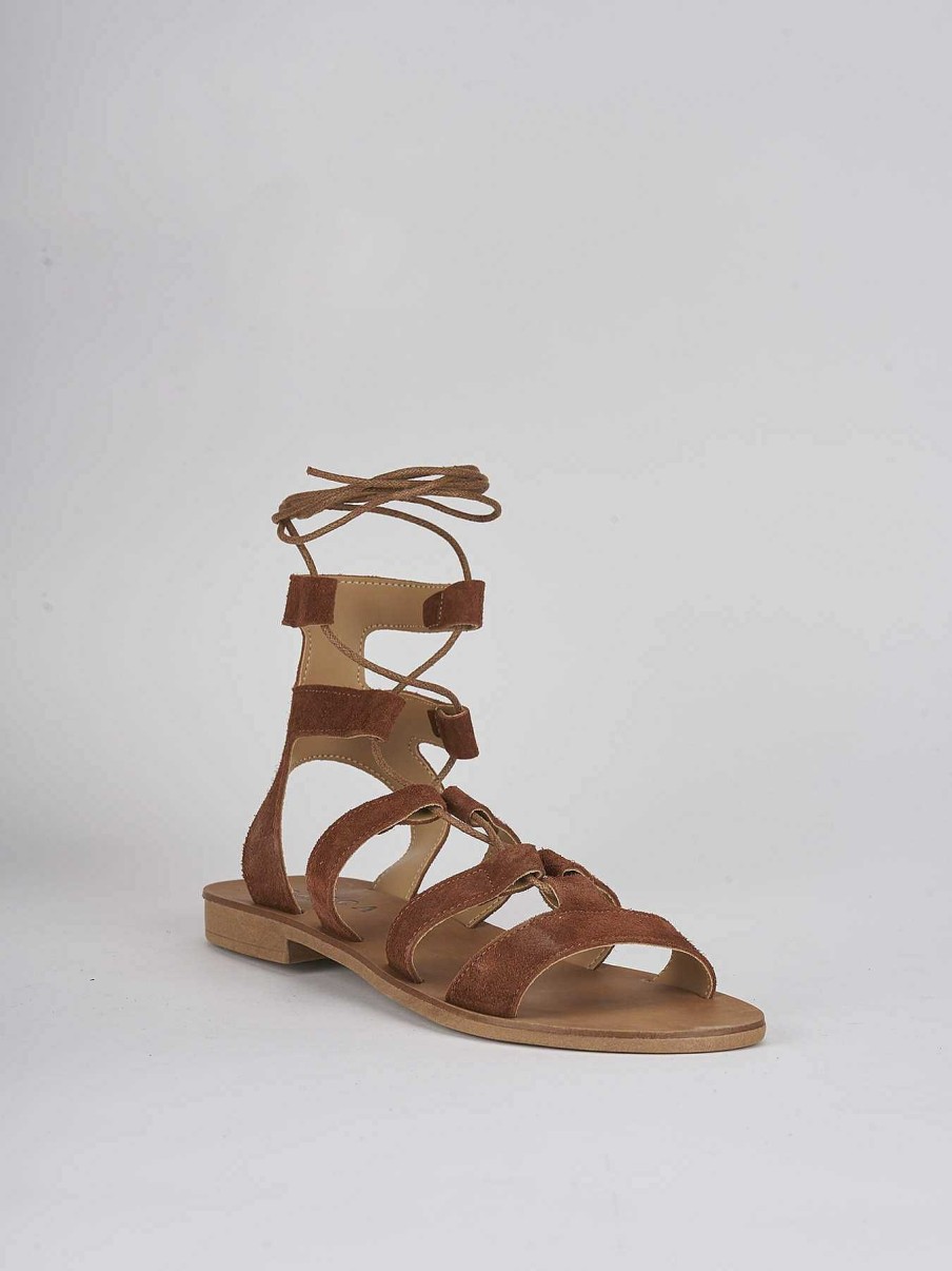 Donna Barca | Sandali Tacco Basso Tacco 1 Cm In Camoscio Marrone