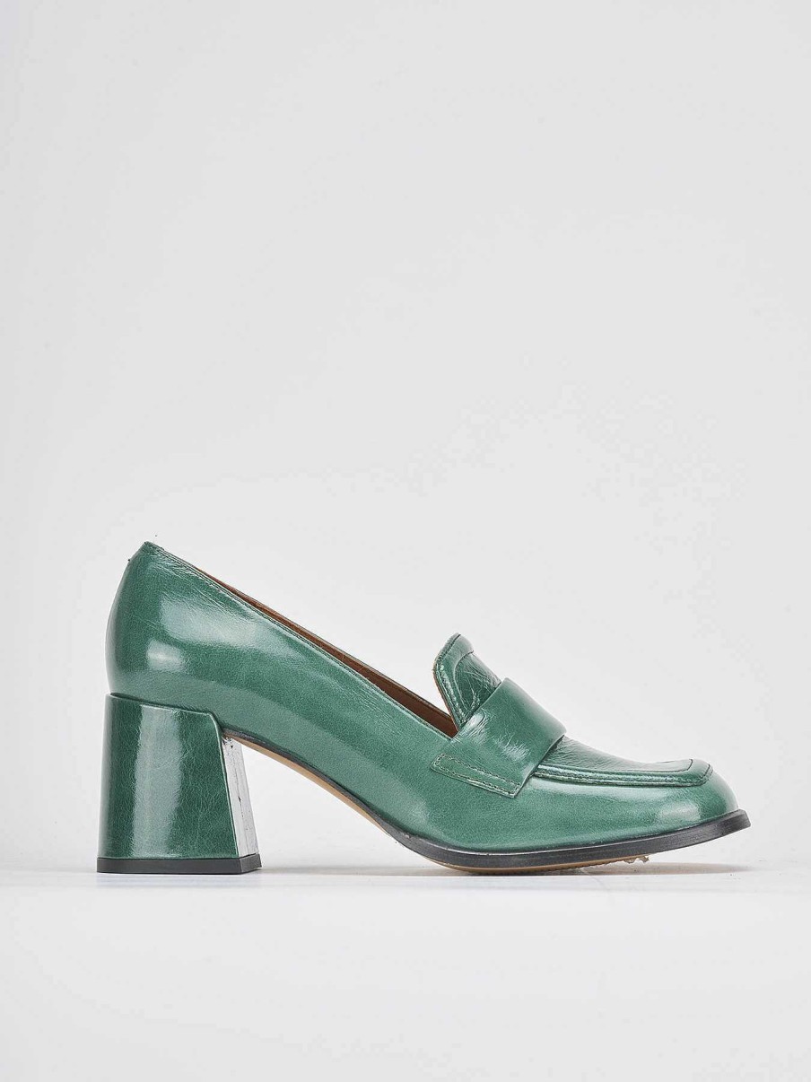 Donna Barca | Mocassino Tacco 8 Cm In Vernice Verde