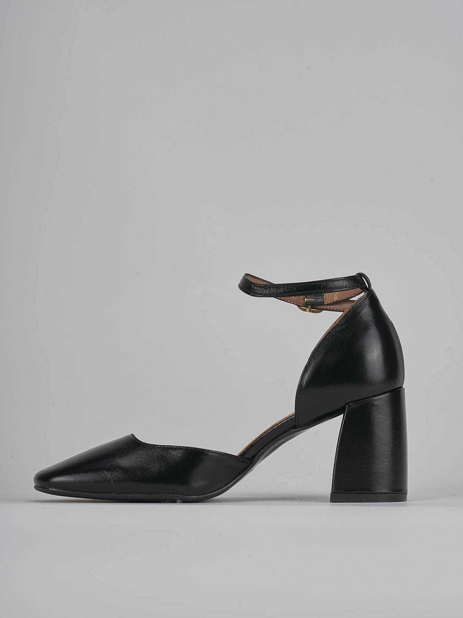 Donna Barca | Decollete Tacco 8 Cm In Vernice Nera