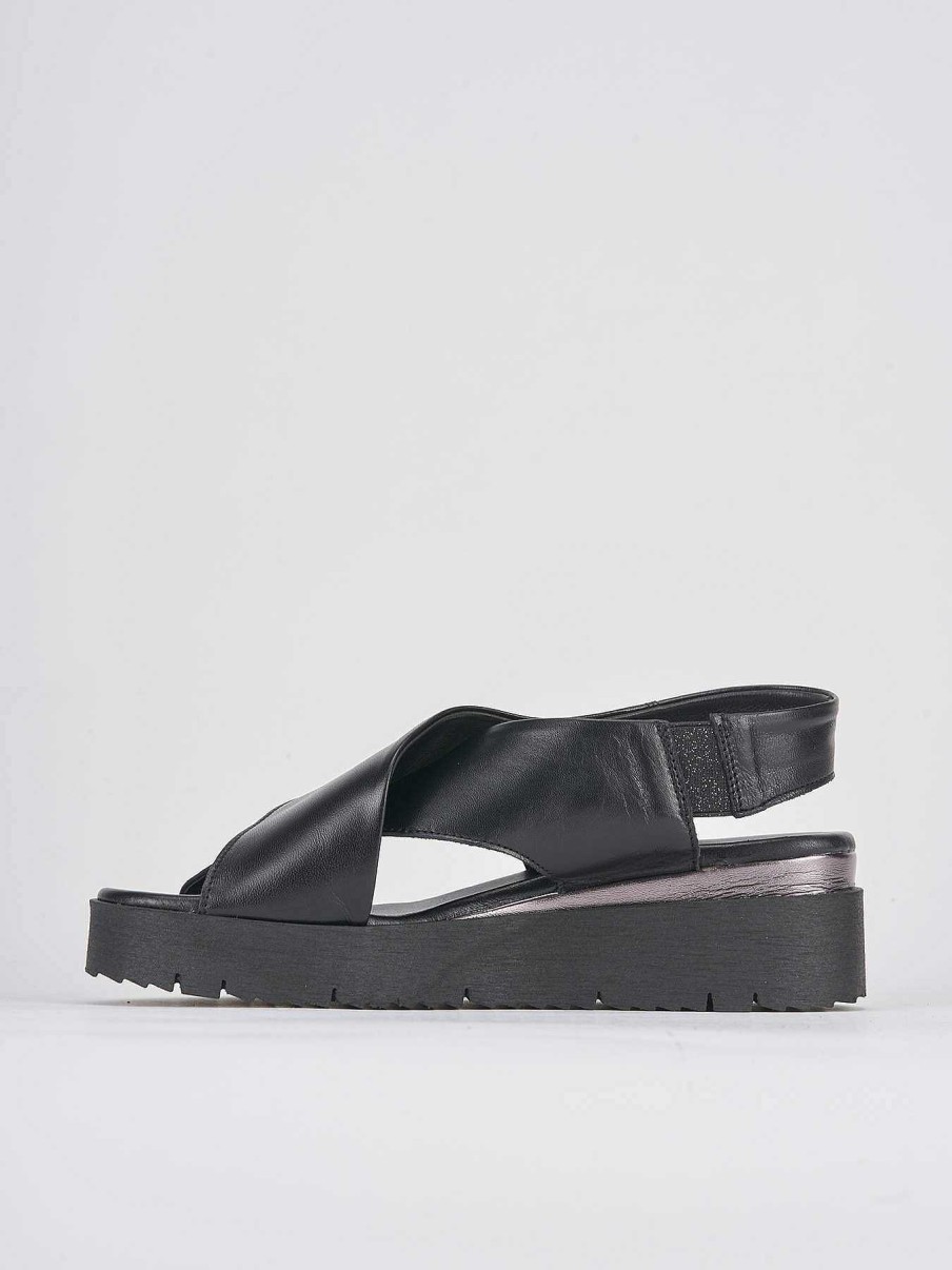 Donna Barca | Zeppa Tacco 4 Cm In Pelle Nera