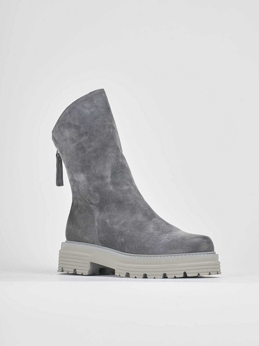 Donna Barca | Stivaletti Tacco Basso Tacco 2 Cm In Camoscio Grigio