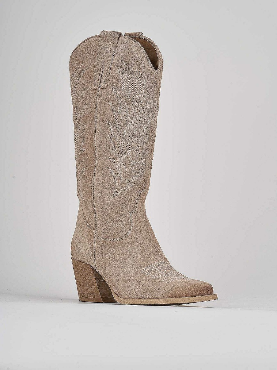 Donna Barca | Stivali Tacco Alto Tacco 7 Cm In Camoscio Beige