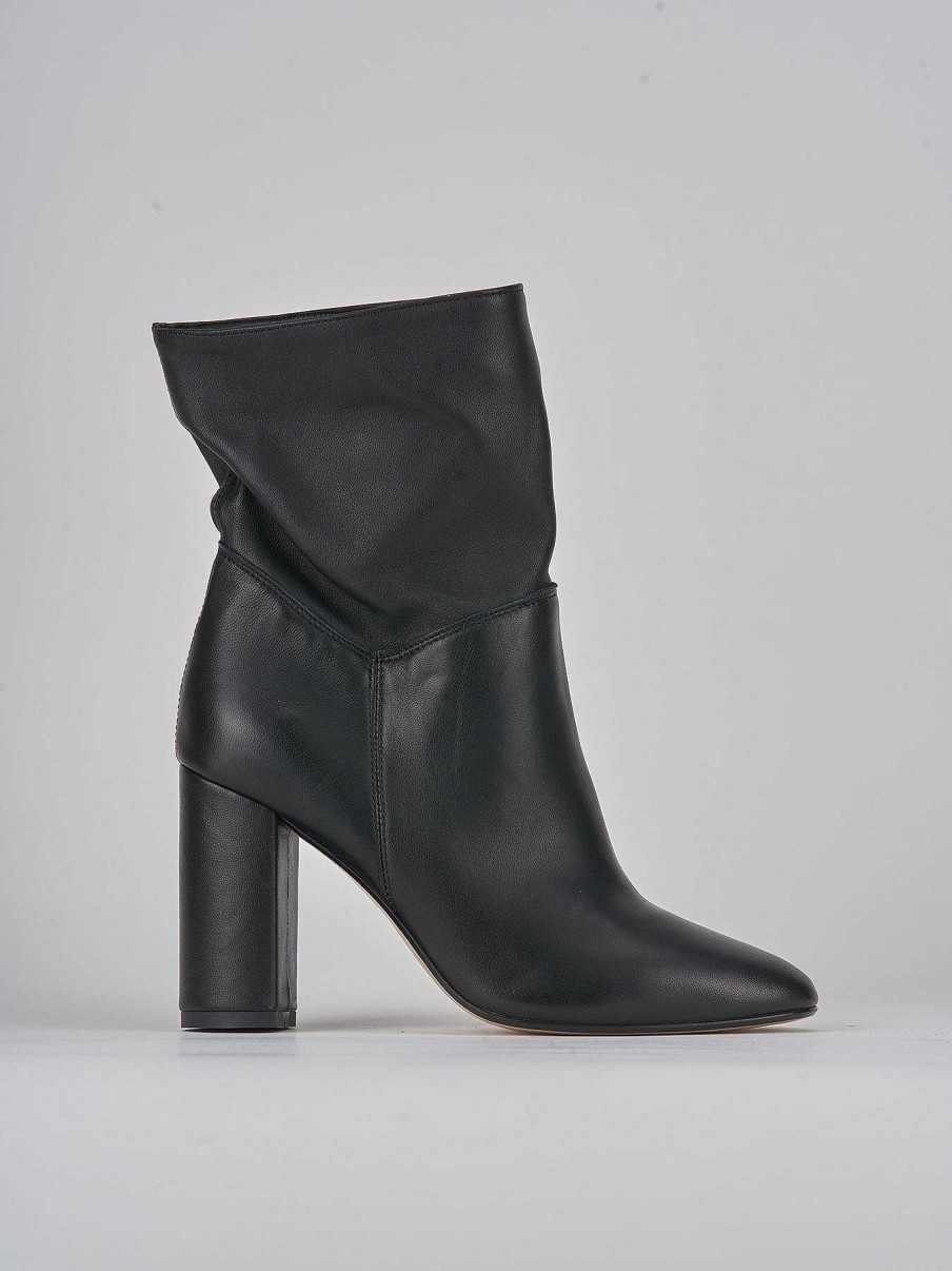 Donna Barca | Stivaletti Tacco Alto Tacco 8 Cm In Pelle Nera